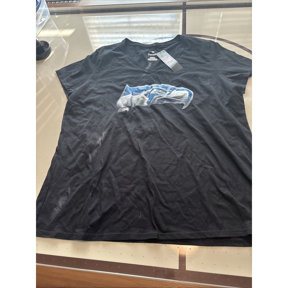 Size 2 Xl Women's Fanatics Seattle Seahawks NWT Shirt